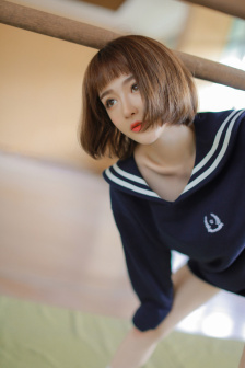 朱艺彬年轻的姐夫
